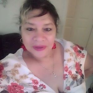 Meet your Posher, Yolandairma